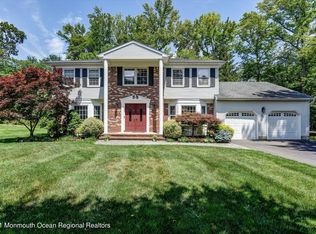 30 Navajo Rd, Manalapan, NJ 07726