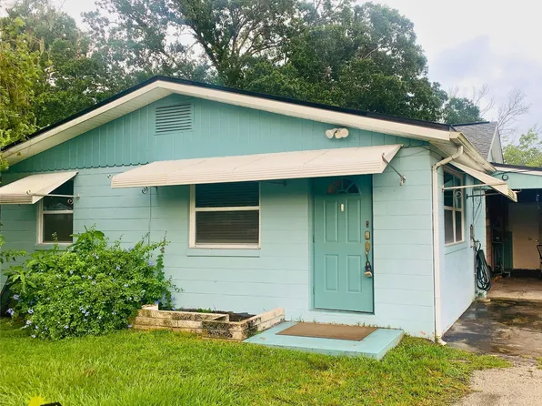 1865 Pioneer Trl, New Smyrna Beach, FL 32168