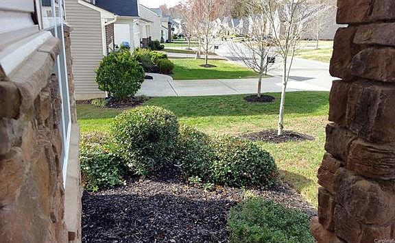 3rd image of 706 Stonehenge Dr
