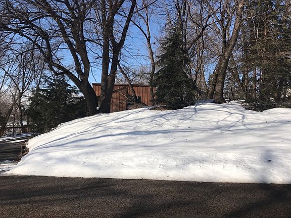 2nd image of 5715 Deerwood Ln N