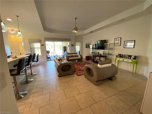 5th image of 14487 Manchester Dr