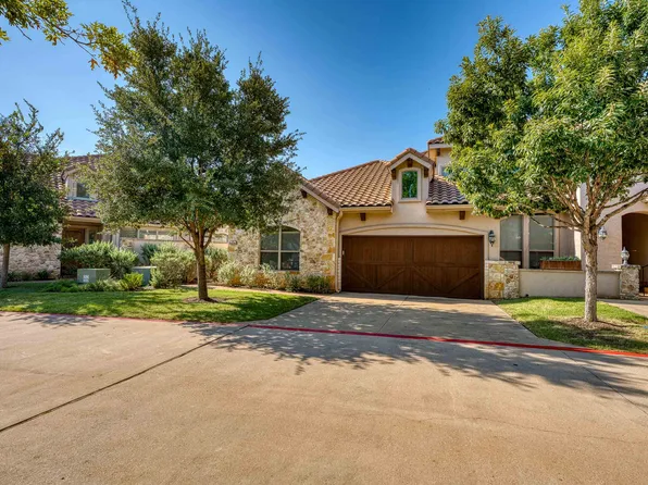 301 Enclave Circle, Horseshoe Bay, TX 78657-0000