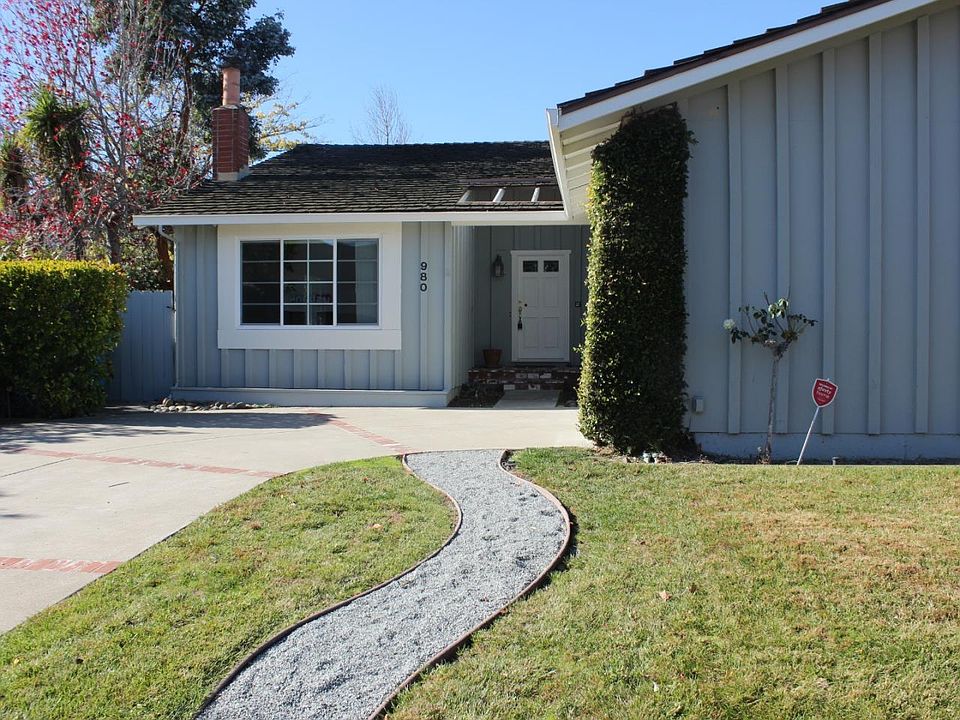 1st image of 980 Edgewater Blvd