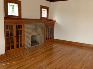 5004 W Oakdale Ave #2, Chicago, IL 60641