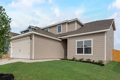 4 bed, 2054 sqft, $2,485 — Photo 2