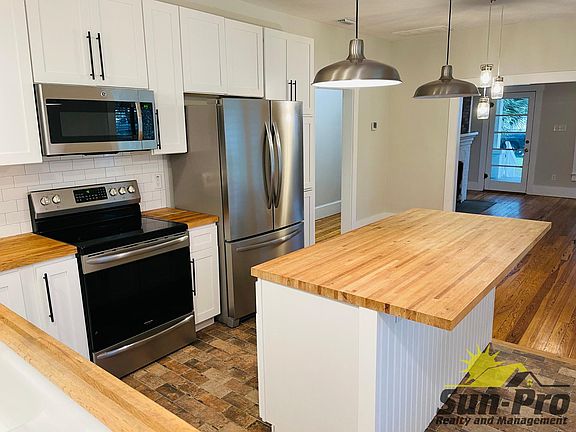 5th image of 1208 Palmetto St