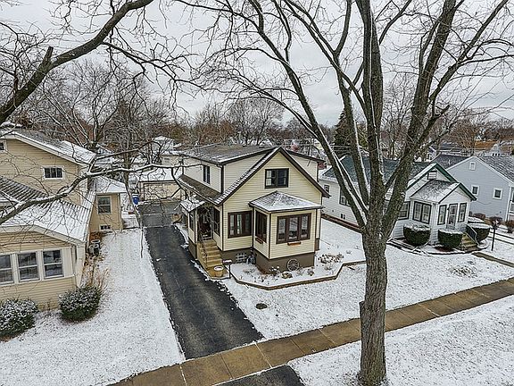 5th image of 1677 Henry Ave