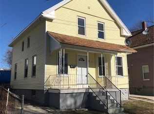 137 Early St, Providence, RI 02907