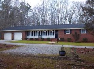 121 Roman Cir, Greenwood, SC 29649