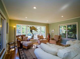 1640 E Rockwood Trl, Fayetteville, AR 72701