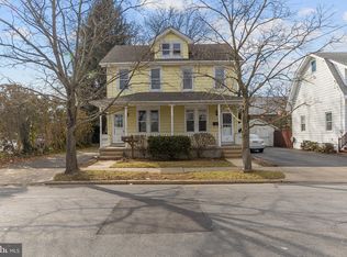 25-27 Regina Ave, Hamilton, NJ 08619