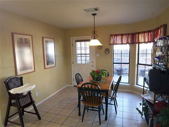 4th image of 3 Bayou Ct