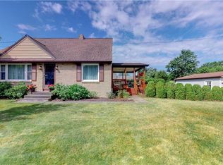 2424 Hampton Rd, Erie, PA 16502