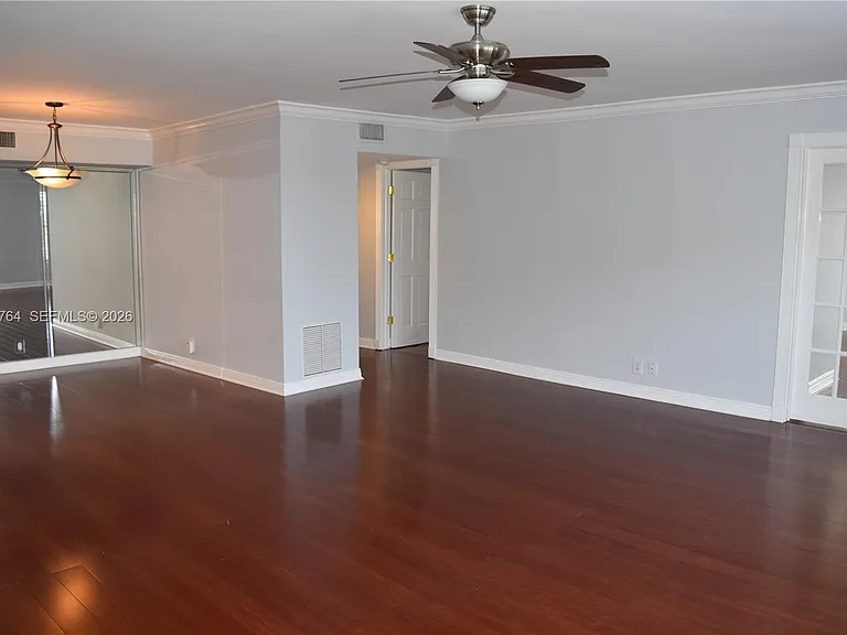 1881 Middle River Dr #402 — Photo 6