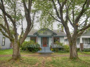 121 17th Ave SE, Olympia, WA 98501