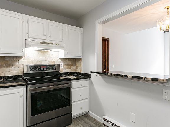 31-33 Town Hill Avenue