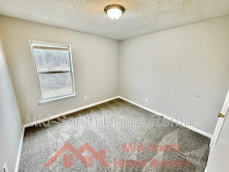 3538 Christine Rd — Photo 9