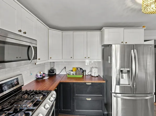 35 Franklin Ave, Somerville, MA 02145