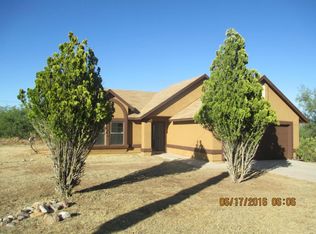 1401 Raquel Ct, Rio Rico, AZ 85648
