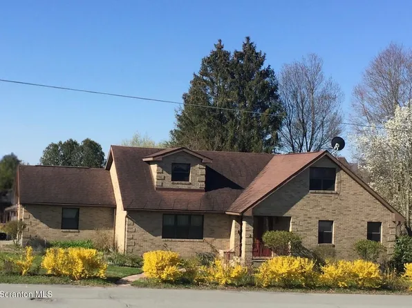 2 Lord Ave, Simpson, PA 18407