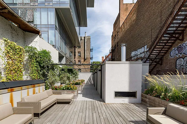 Rented by Compass | media 6