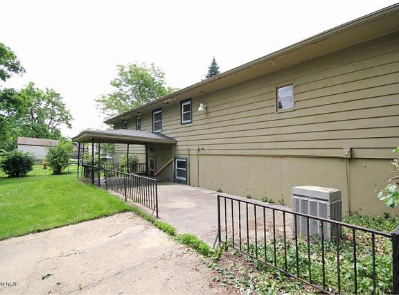 4th image of 1508 Woodward Ave