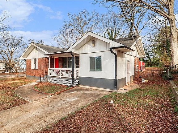 2nd image of 1848 Pinedale Pl