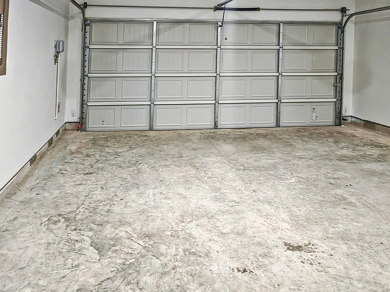 6323 Laguna Terra Dr — Photo 15