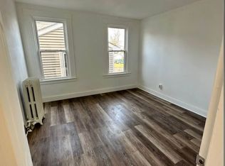 17 S 2nd St #2, Meriden, CT 06451