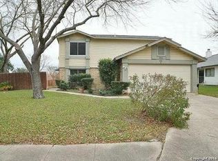 10026 Crescent Ridge Dr, Converse, TX 78109