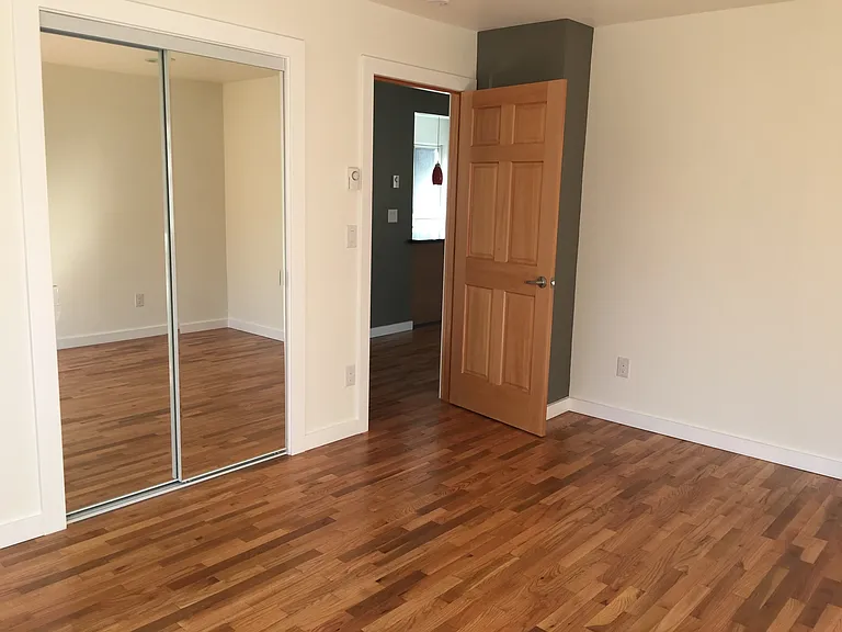 1815 E Thomas St #C — Photo 10