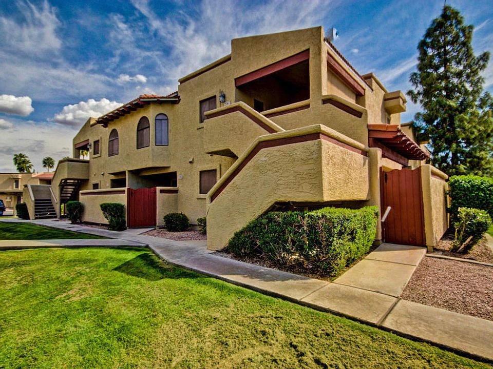 1st image of 850 S River Dr Unit 1067