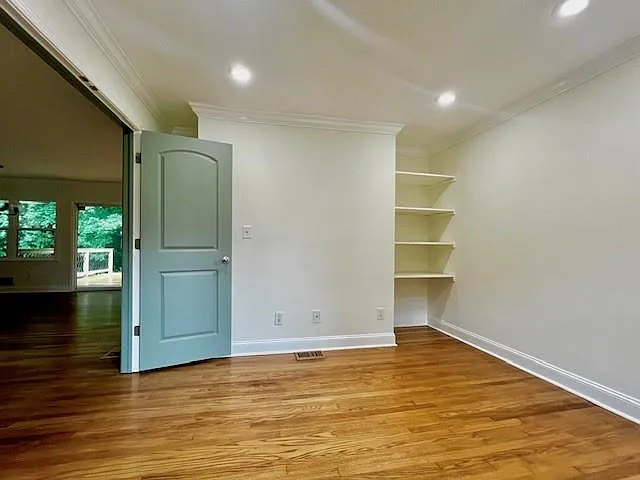 5933 Old Stone Mountain Rd — Photo 5