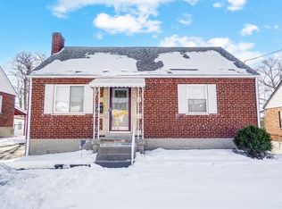 741 Maple Dr, Cincinnati, OH 45215
