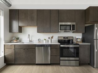 Avandale, Saint Paul, MN 55102