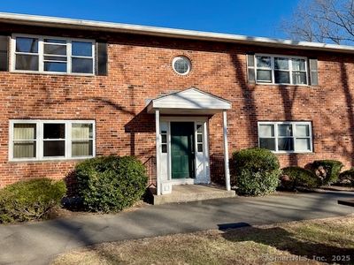 482 Oak Avenue APT 60, Cheshire, CT, 06410