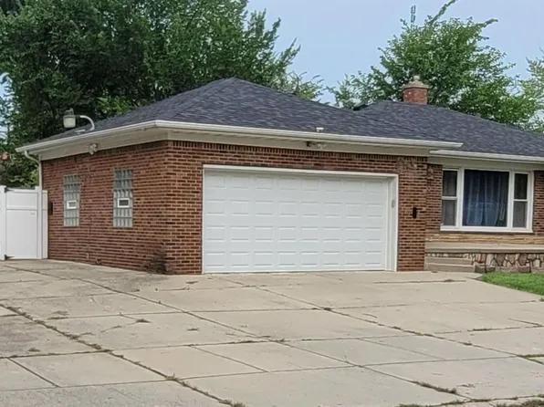 5600 Gateshead St, Grosse Pointe, MI 48236