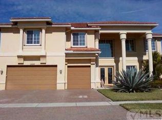 11553 Knightsbridge Pl, Wellington, FL 33449