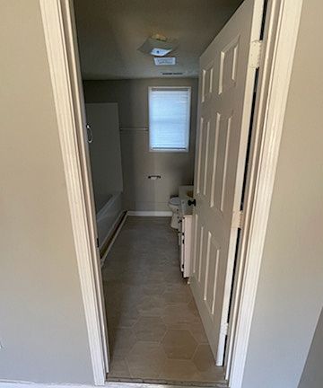 2nd image of 139 Railroad St #B
