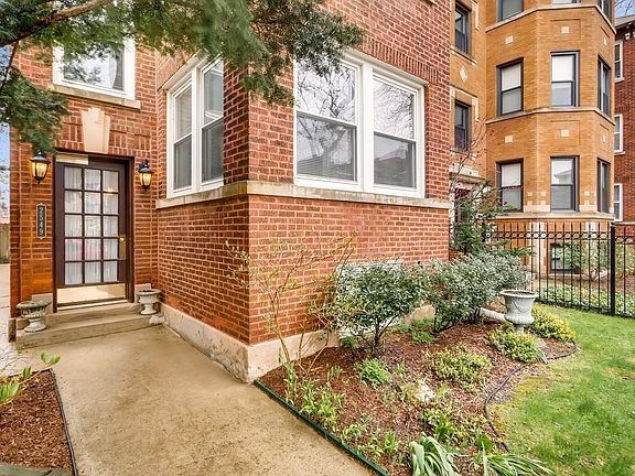 2nd image of 2549 W Winnemac Ave APT 1