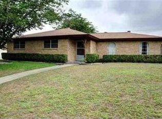 437 Lindenwood Ln W, Hewitt, TX 76643