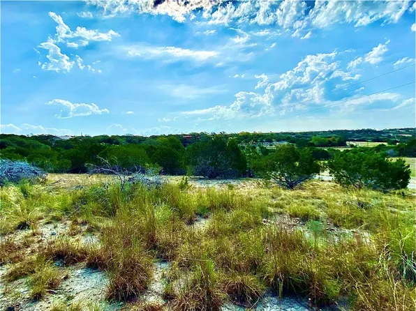 Rikki Dr, Bandera, TX 78003