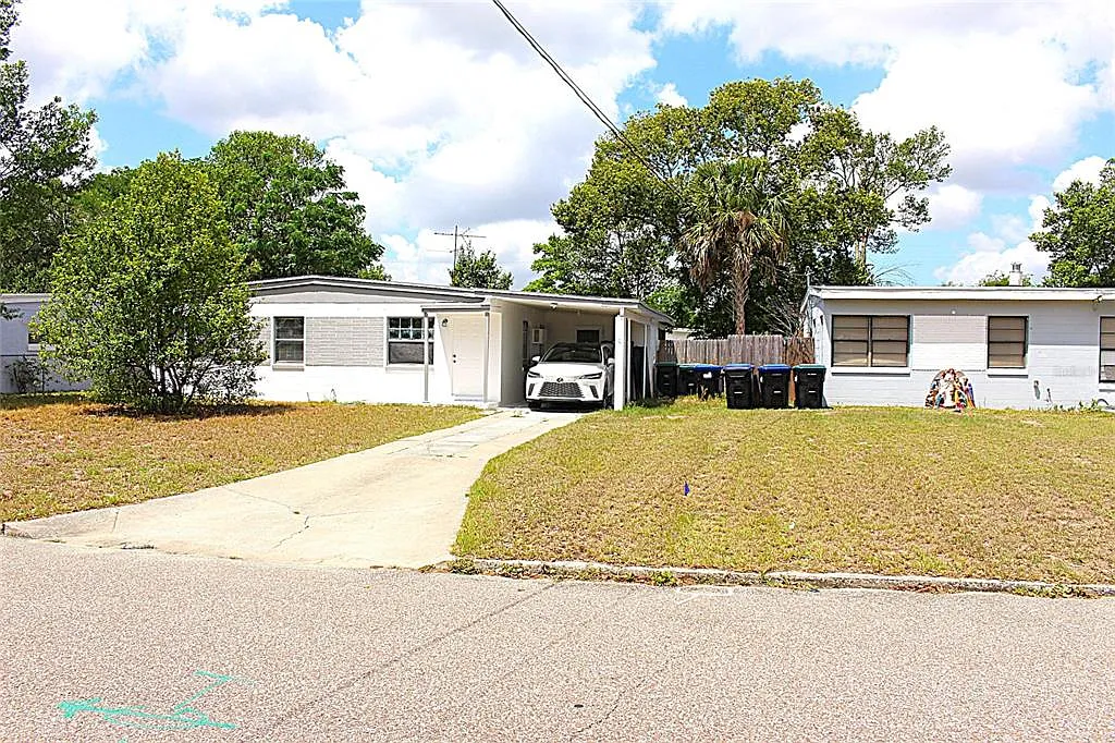 Building Photo - 520 Hacienda Ct