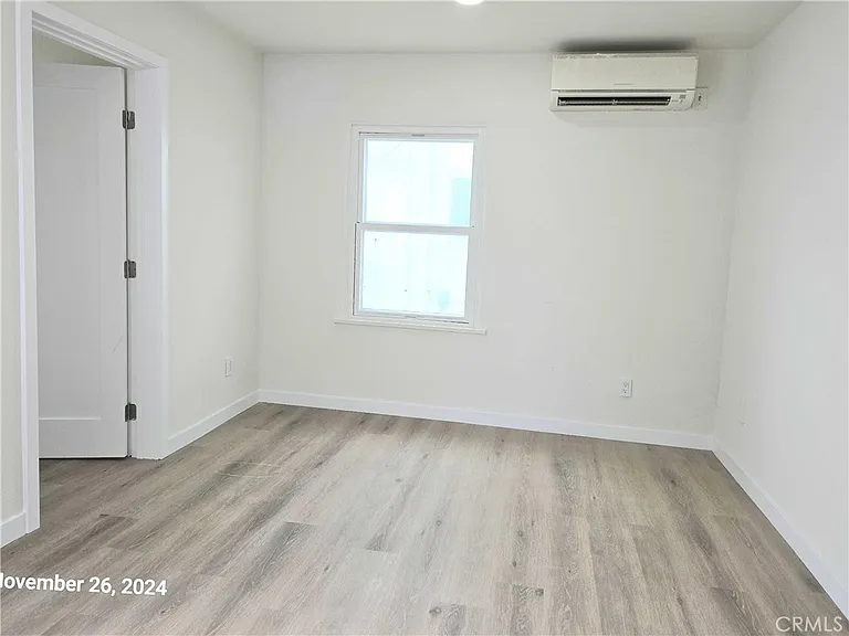 10916 S Inglewood Ave #1/2 — Photo 14