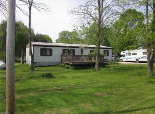 9851 Griffith Rd, Ravenna, OH 44266