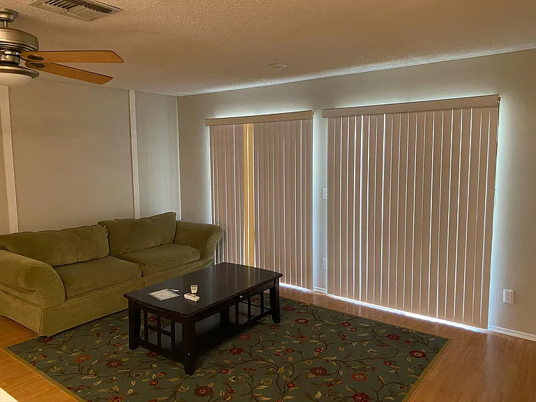 2542 Lancaster Ct — Photo 6