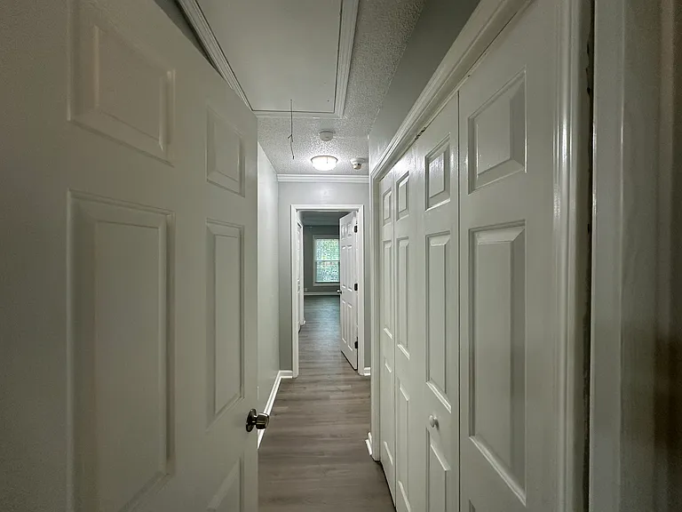 1260 Warsaw Rd #1 — Photo 16