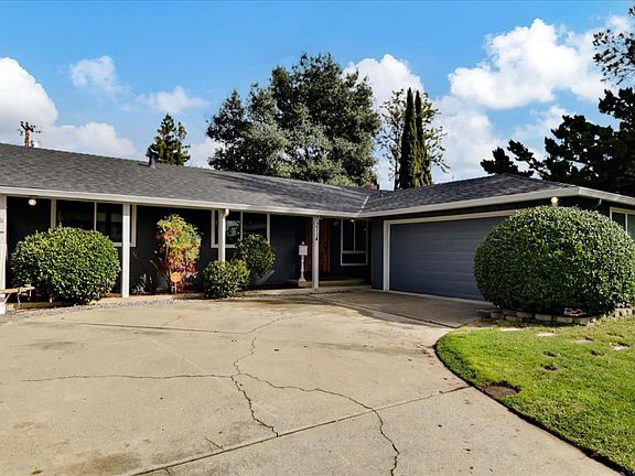 2nd image of 3714 Timberline Dr
