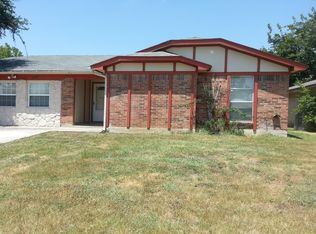 6525 Blue Grass Dr, Watauga, TX 76148