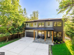 5452 Mohican Rd, Bethesda, MD 20816